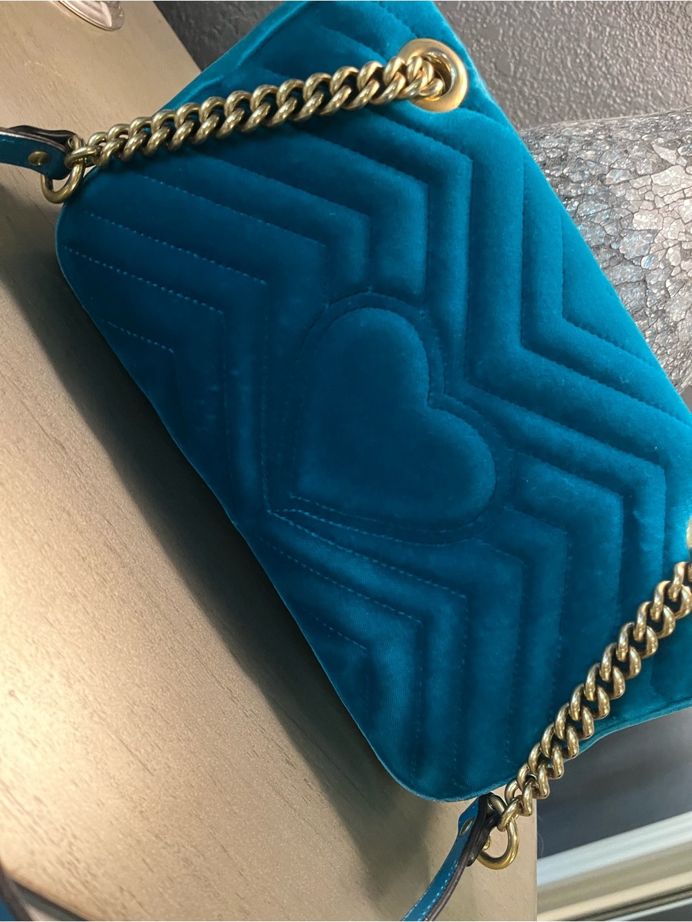 Gucci Teal Velvet Shoulder Bag with Gold Double G Chain - Picture 12 of 12